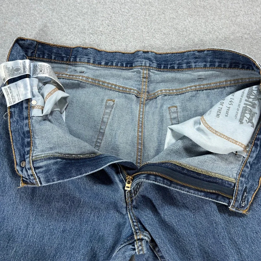 Levi's Jeans 550 Relaxed Fit Mens 39x33 Blue Denim Classic Streetwear